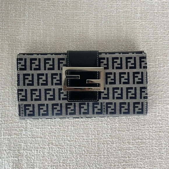 Fendi Zucca Monogram Dark Blue Clutch Wallet - Picture 2 of 12